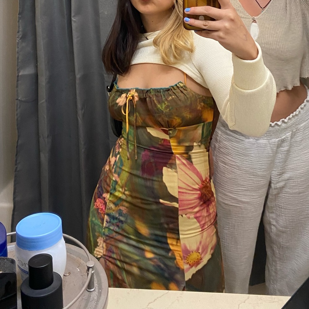 UO April Tie-Back Midi Slip Dress (in Neutral Multi) - Picture 4 of 12